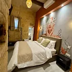 B&B Kappella Boutique *