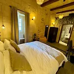 B&B Kappella Boutique *