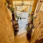 Kappella Boutique *