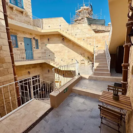 לינה וארוחת בוקר Kappella Boutique Zurrieq