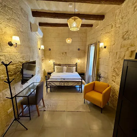 לינה וארוחת בוקר Kappella Boutique Zurrieq
